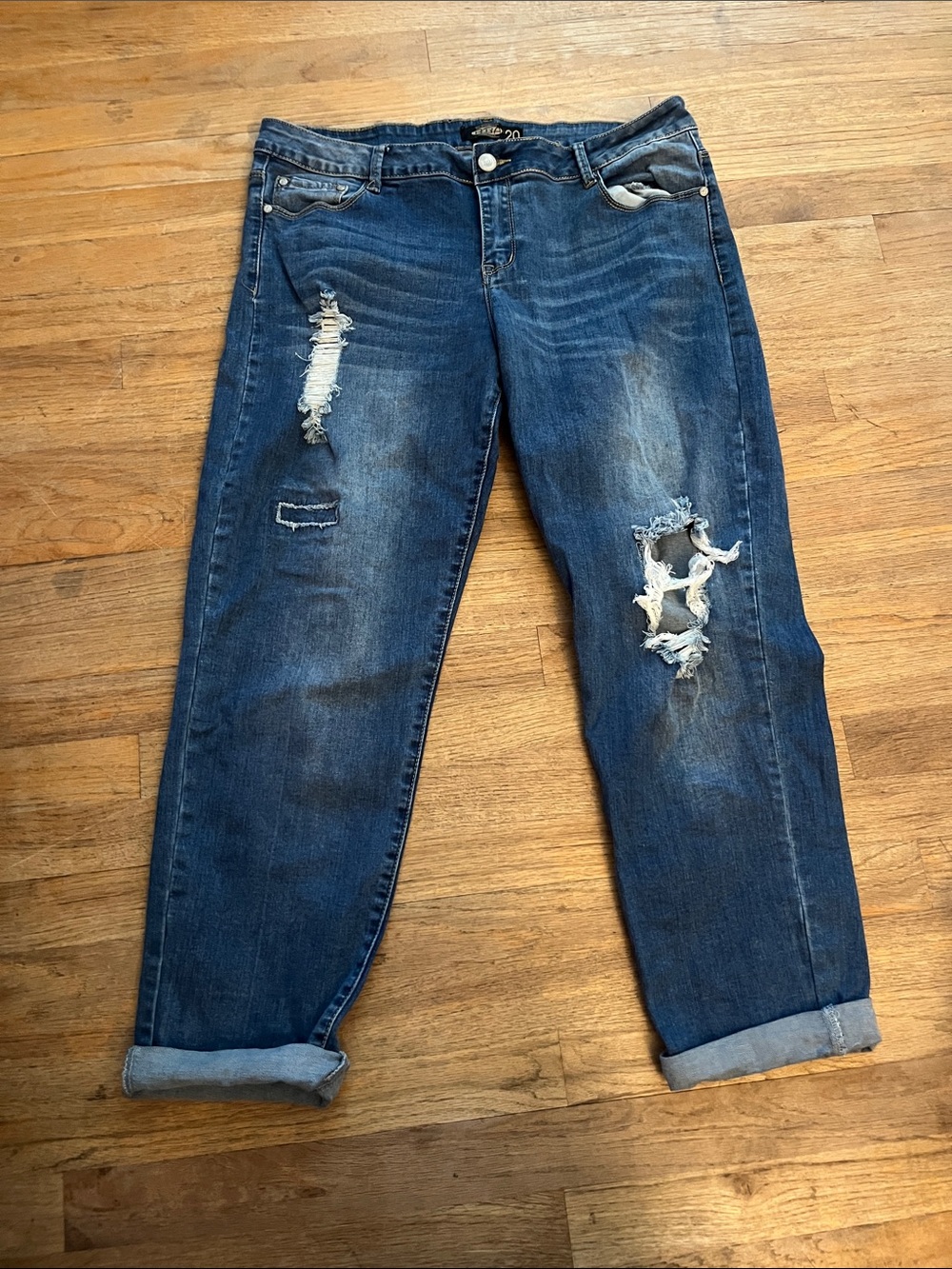 Women’s Distressed Dark Blue Boyfriend Jeans